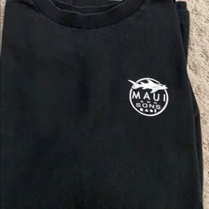 Men’s small Maui and Sons long sleeve shirt
